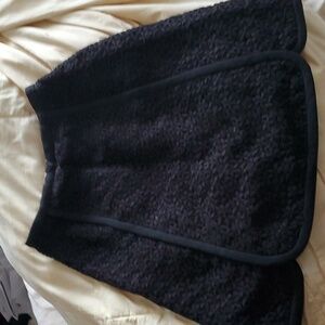 Sz 40 NWT $1355 Giambatista Valli thick lace trimmed skirt